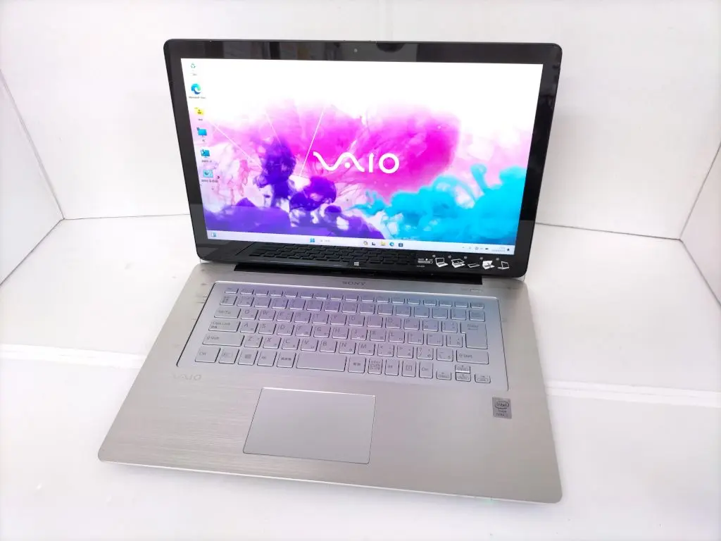 SONY VAIO SVF15N18DJS（第4世代CPU）