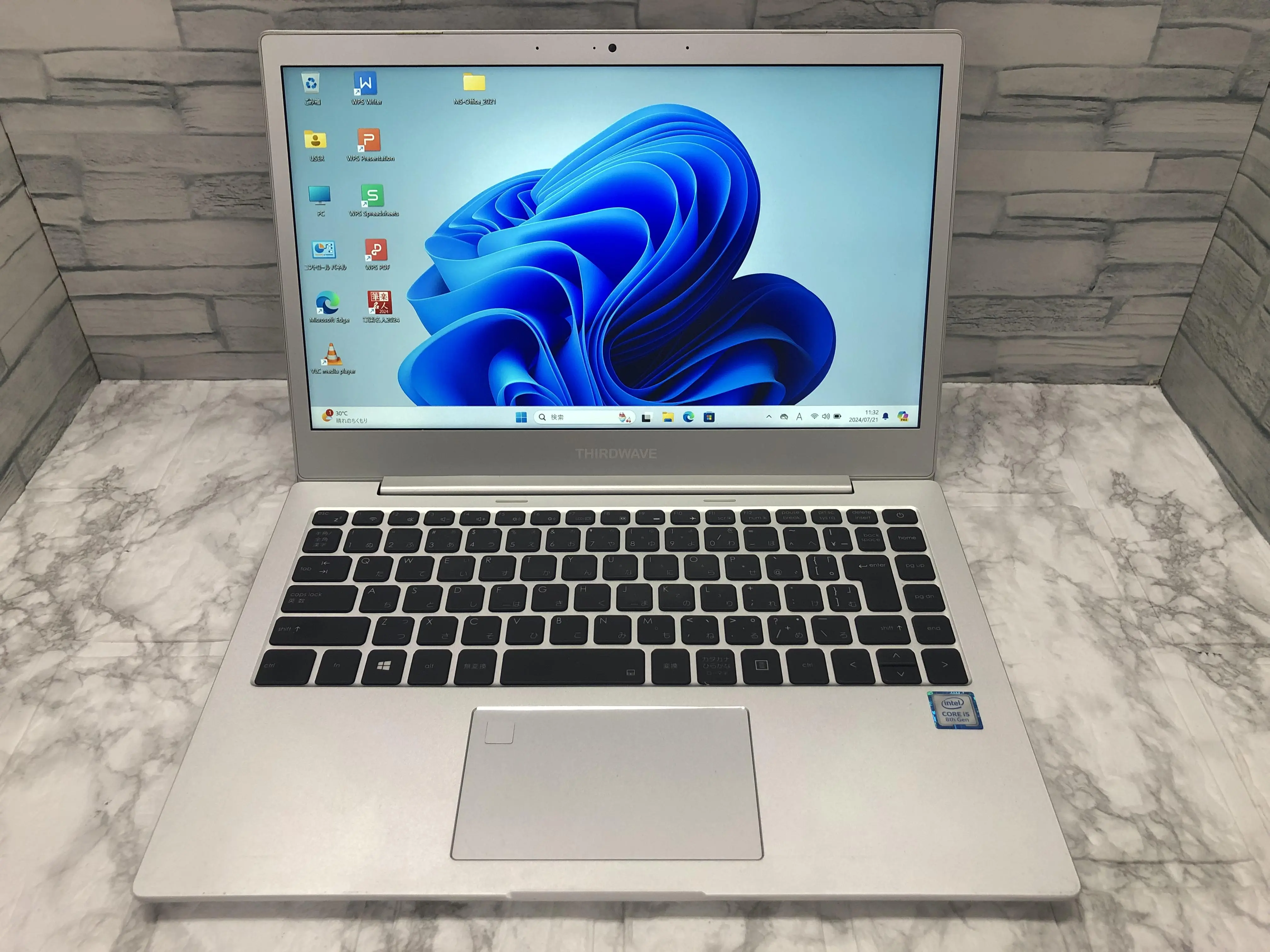 THIRDWAVE Altair F-13KR ★WEBカメラ・無線LAN搭載！