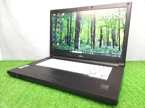 富士通 LIFEBOOK A746/P