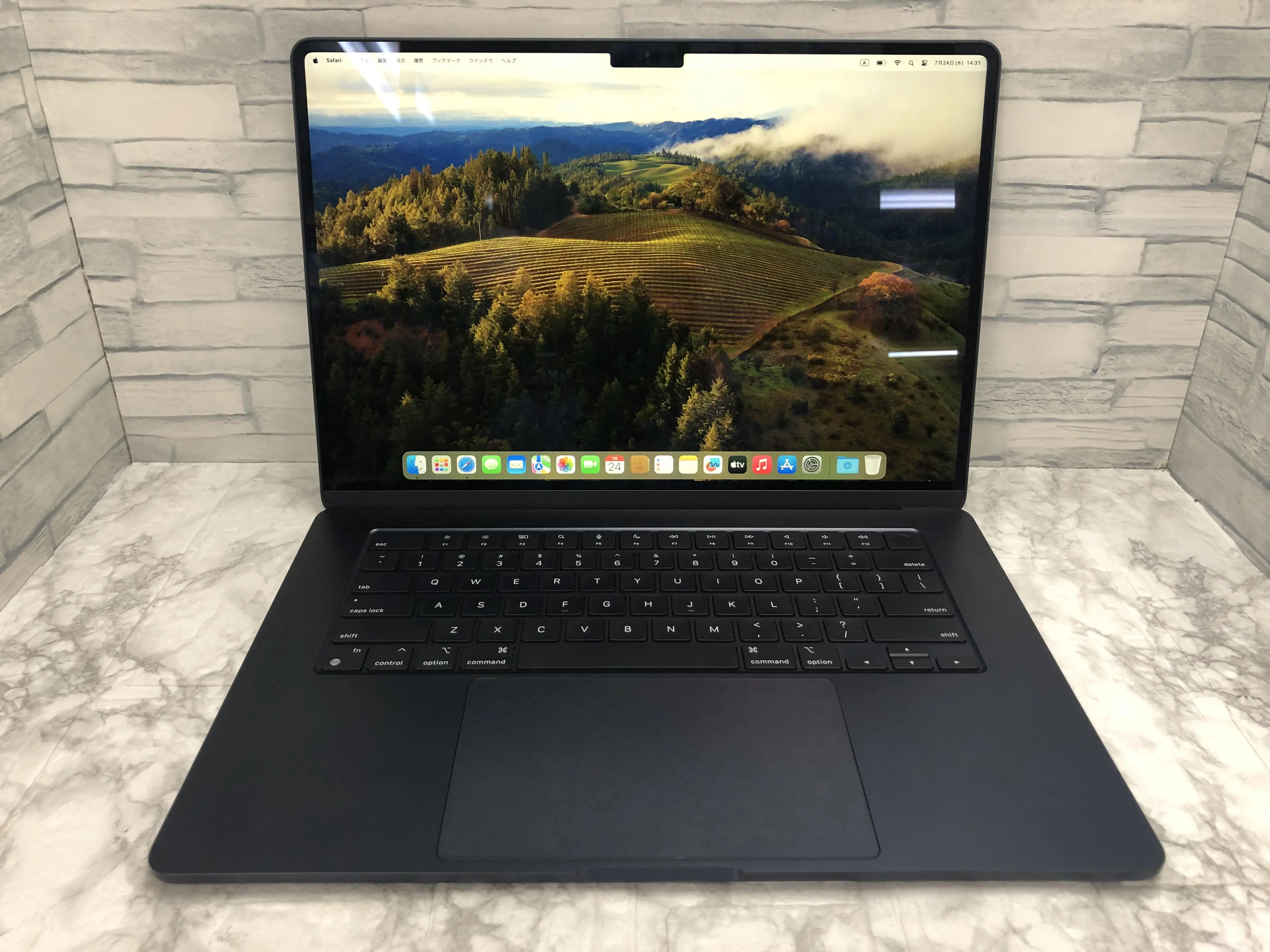 Apple MacBookAir15 2023 A2941 ★Apple M2チップ搭載モデル！