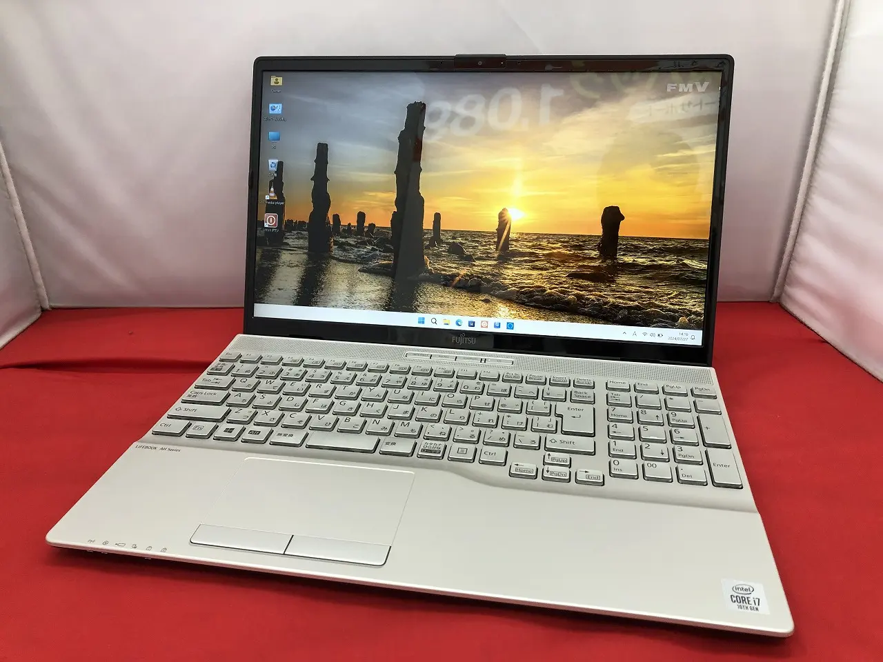 富士通 LIFEBOOK AH56/E2 (第10世代CPU)