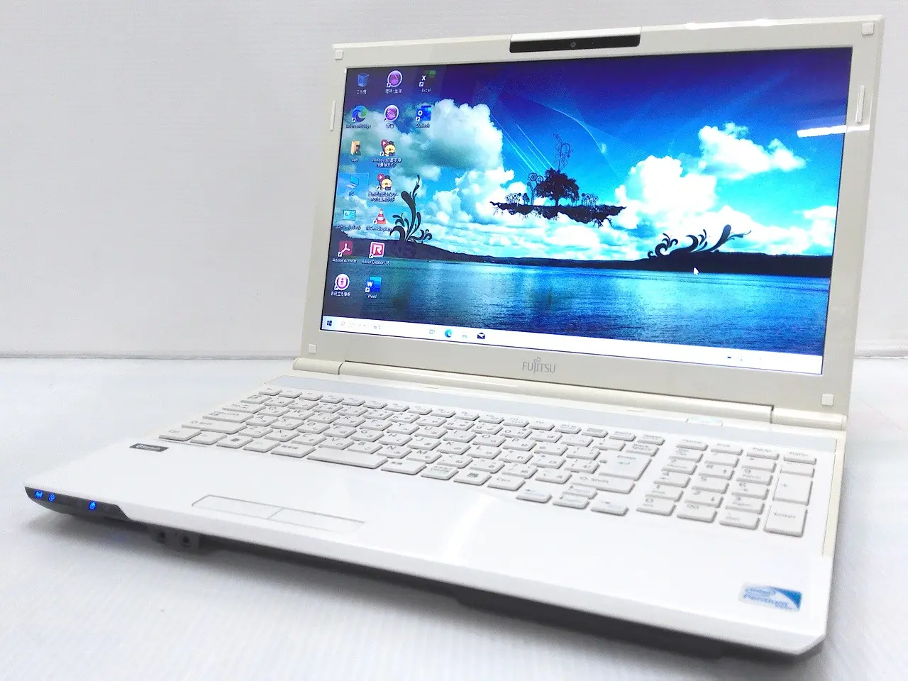 富士通 LIFEBOOK AH42/H