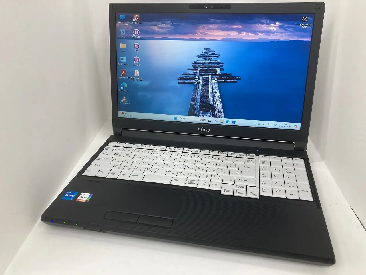 LIFEBOOK A5511/G(CPU： Core i5 1135G7 2.4GHz/メモリ：16GB