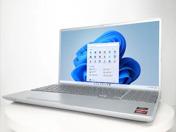 富士通 LIFEBOOK AH50/H3