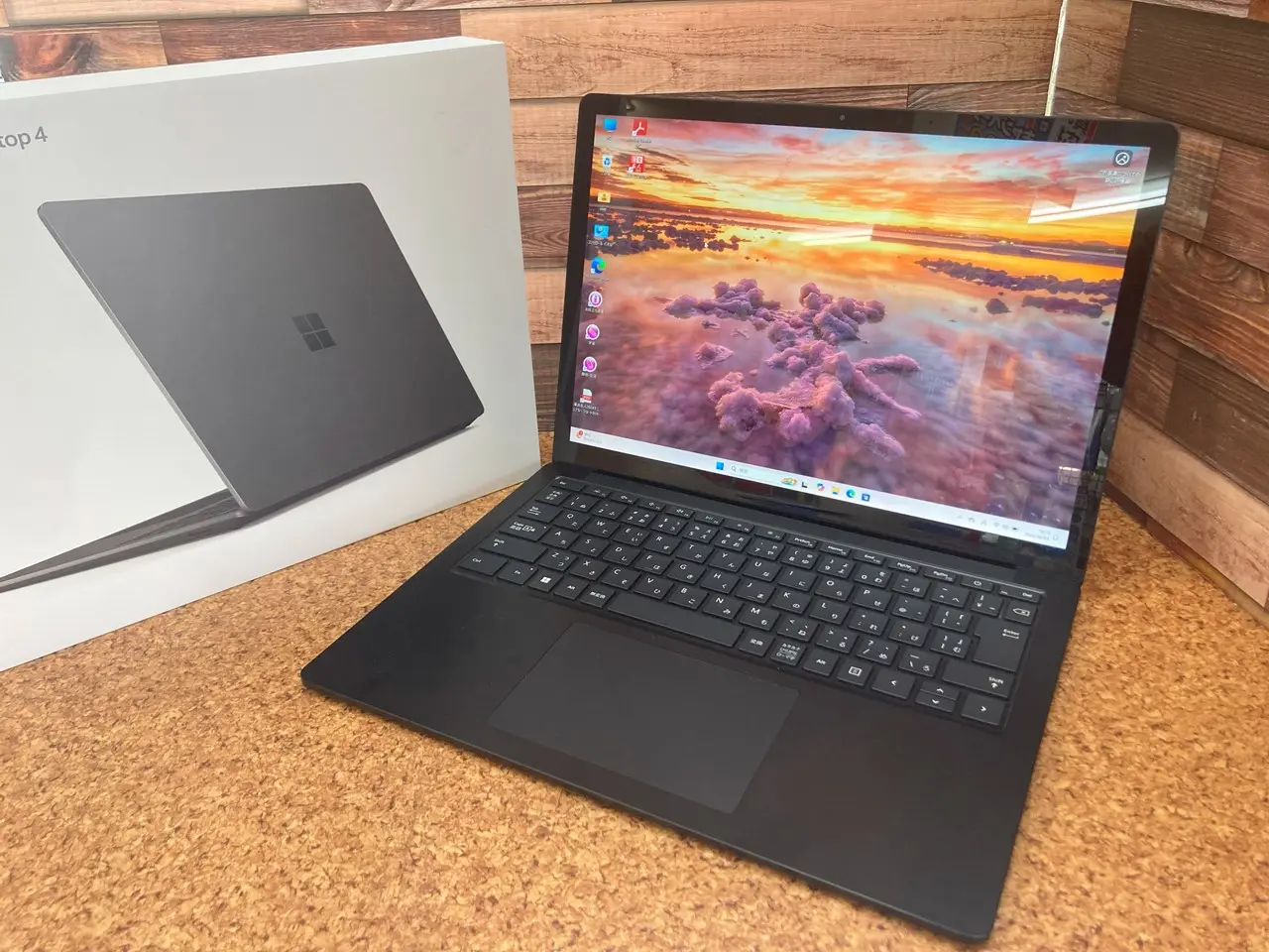 Microsoft Surface laptop4（11世代CPU）