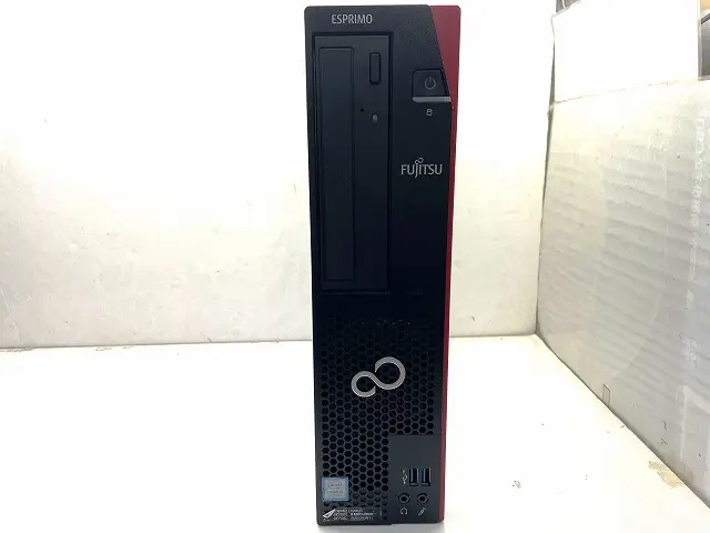 富士通 ESPRIMO D588/T（第8世代CPU）