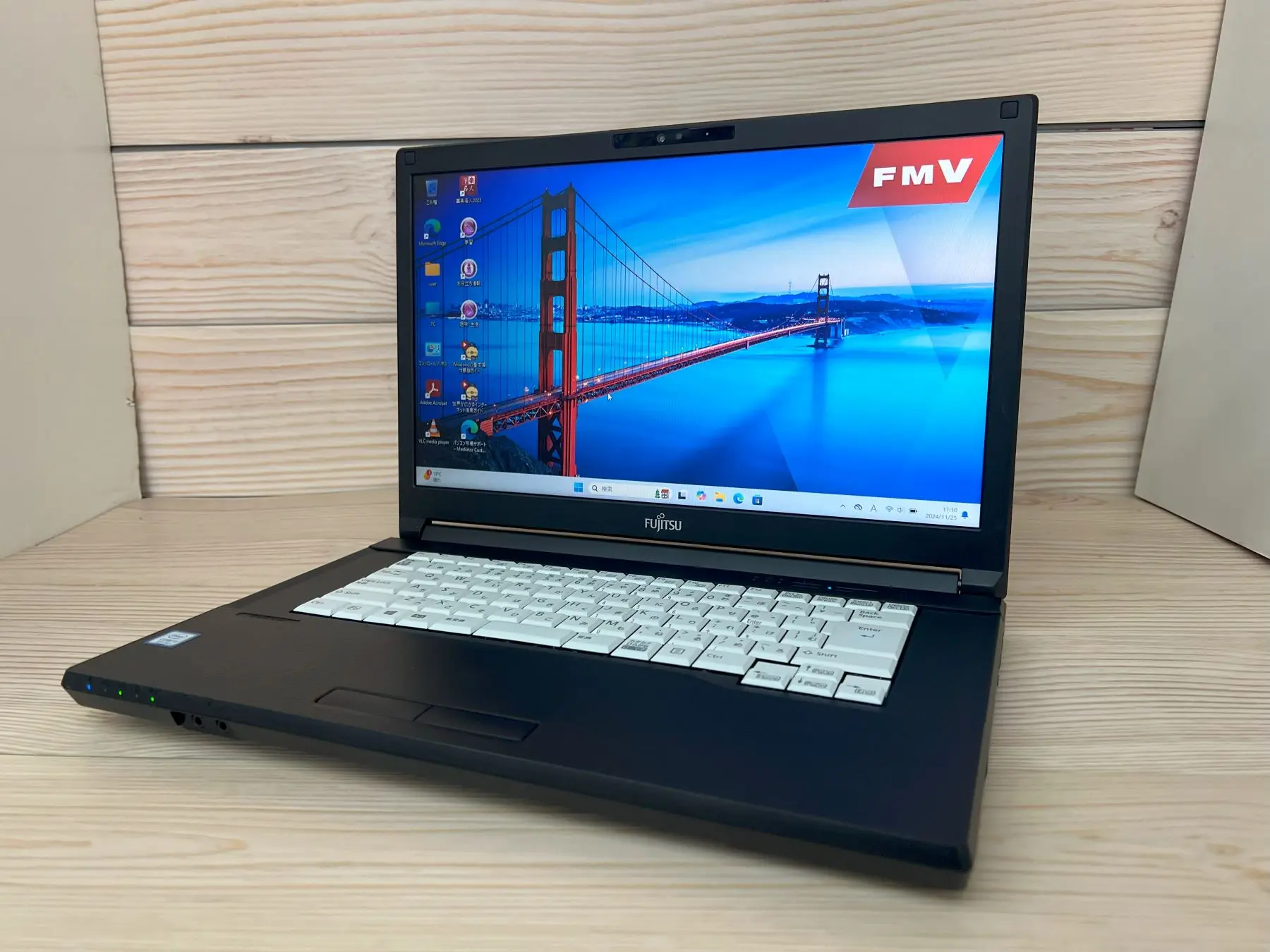 富士通 LIFEBOOK A579/B