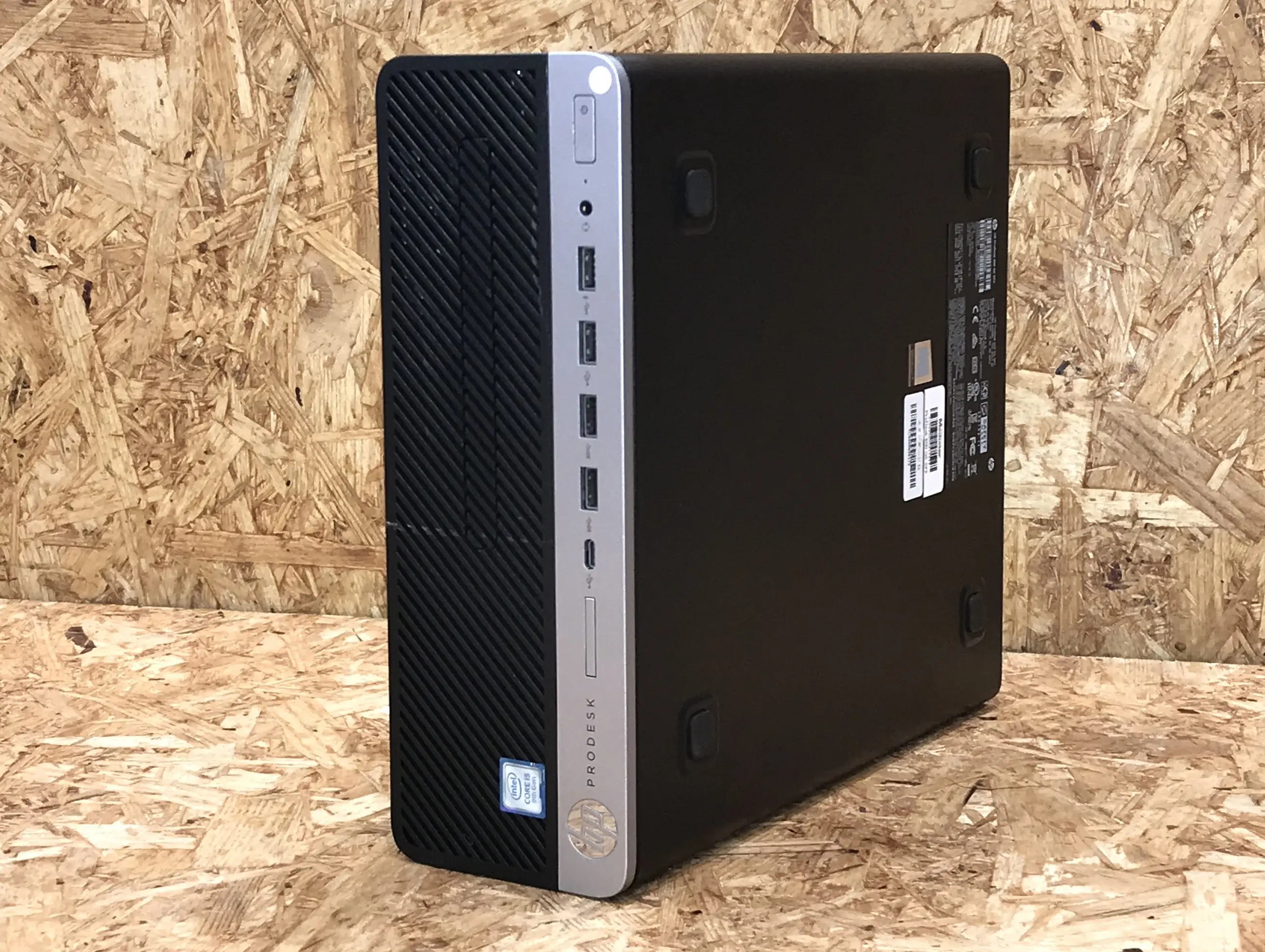 HP prodesk 600 G5 SFF (第9世代CPU)