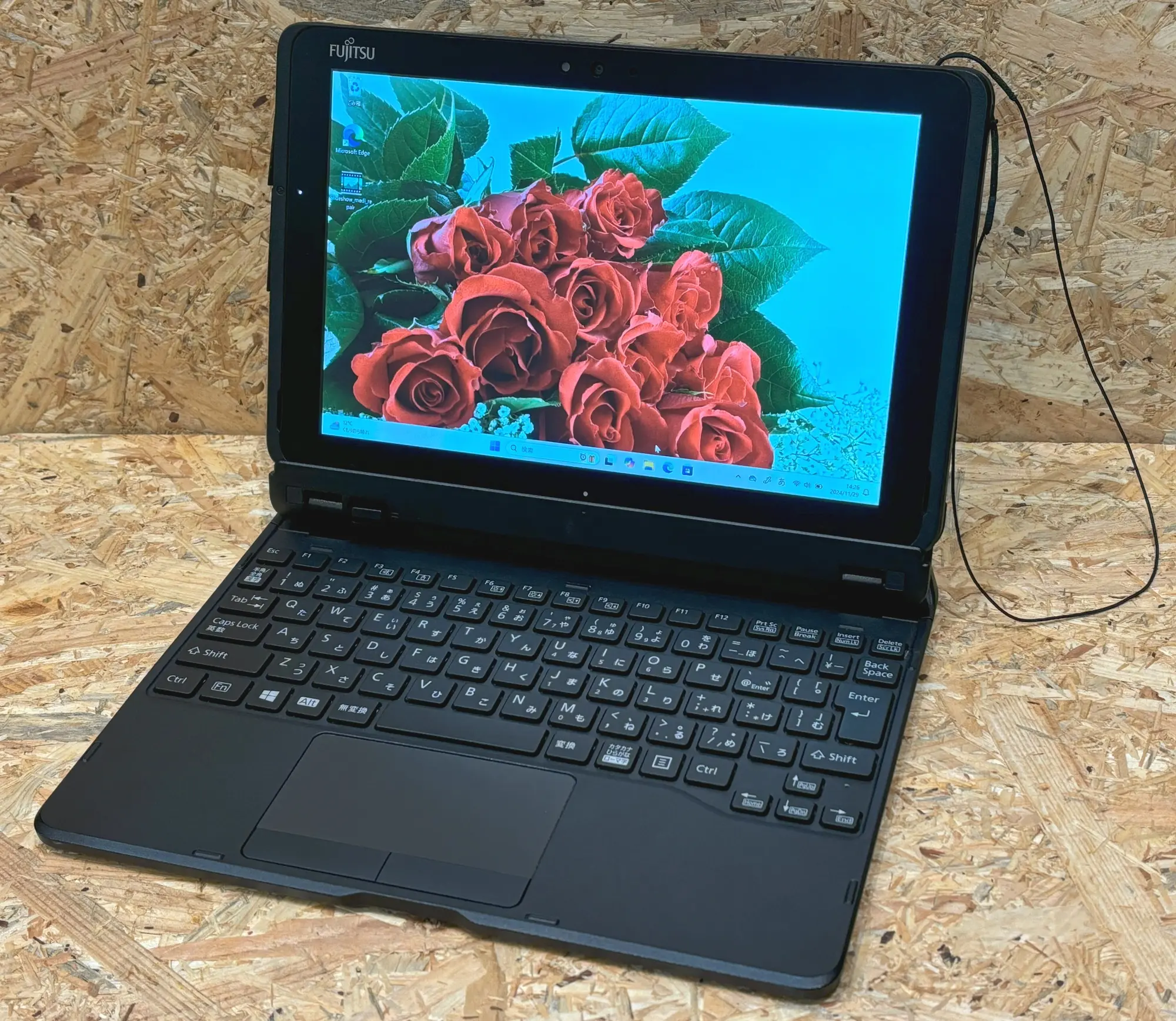 富士通 Arrows Tab Q509/VE　（第9世代CPU）