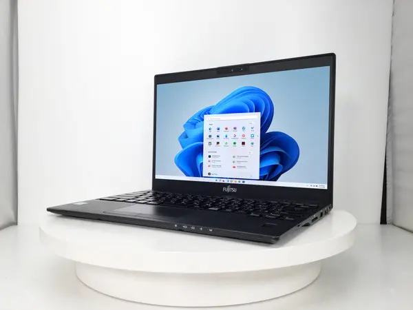 富士通 LIFEBOOK U939/A