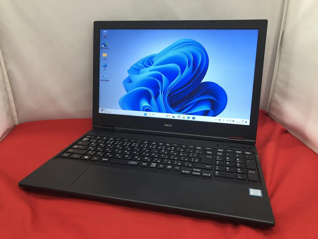 NEC VersaPro PC-VKM16XZG5 (第8世代CPU)