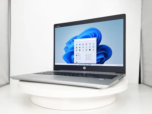HP ProBook 450 G6（第8世代CPU）