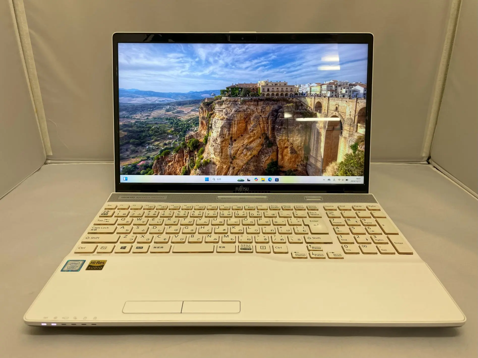 富士通 LIFEBOOK AH53/C2（第8世代CPU）