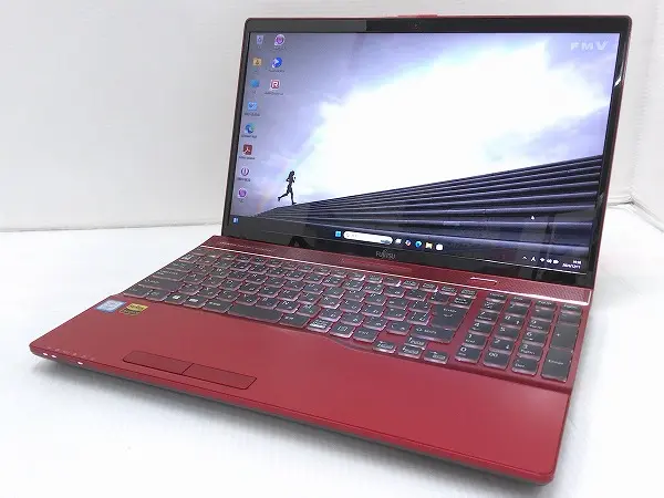 富士通 LIFEBOOK AH53/D1