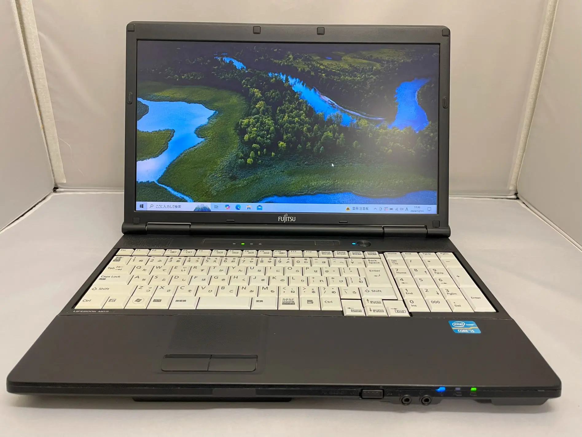 富士通 LIFEBOOK A561/D(第2世代CPU)

