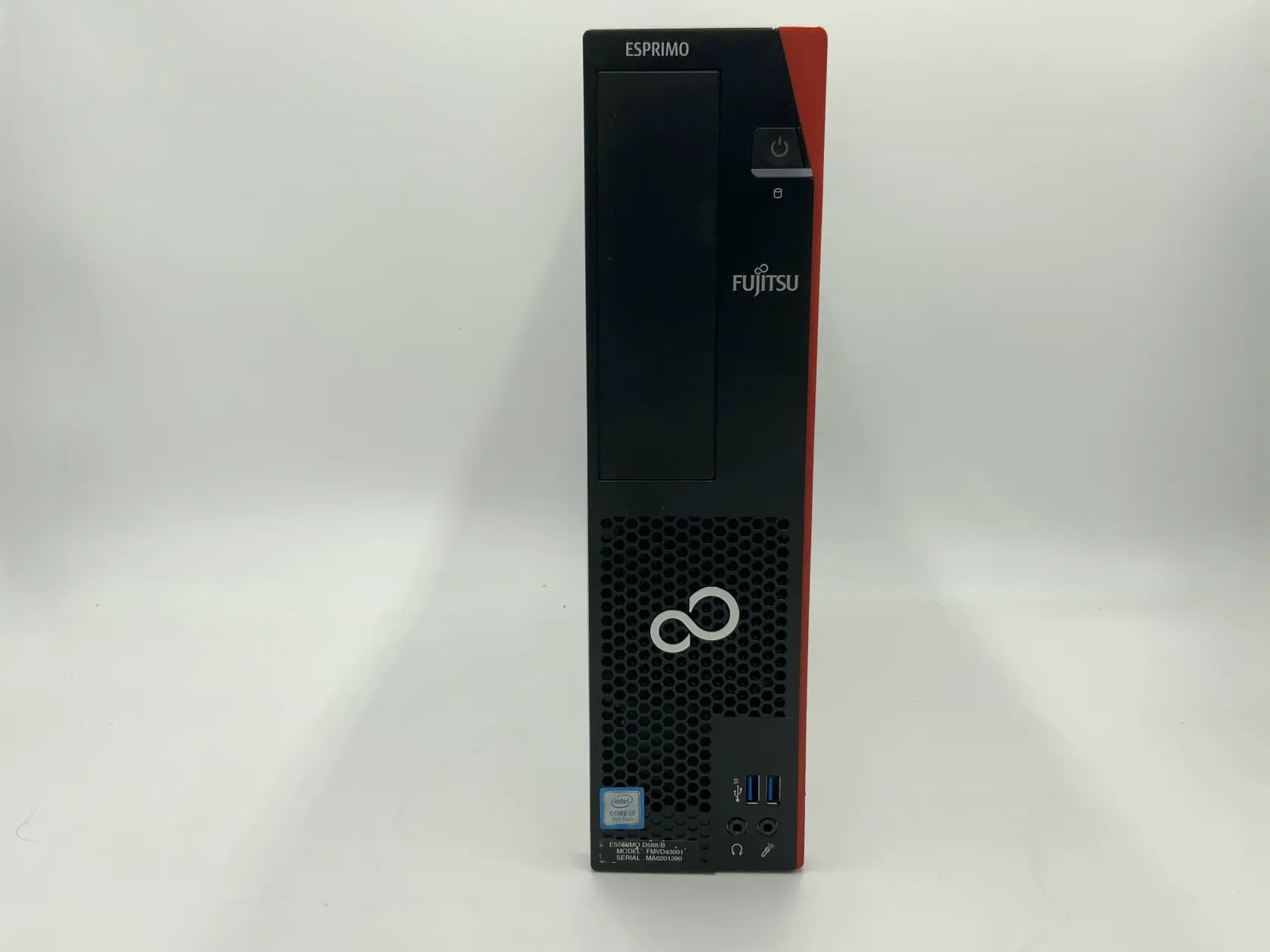 富士通 ESPRIMO D588/B （9世代CPU）