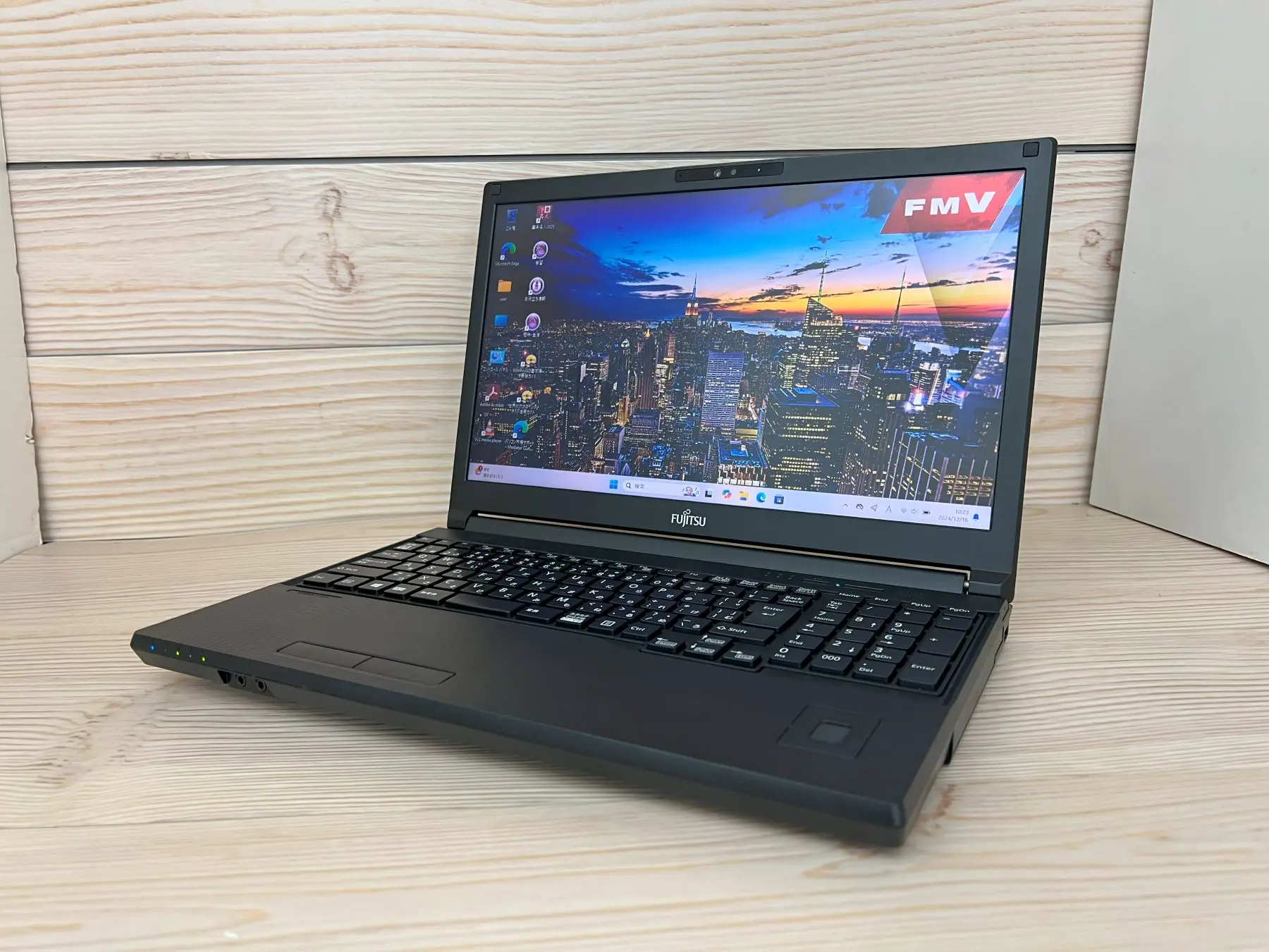 富士通 LIFEBOOK A579/A

