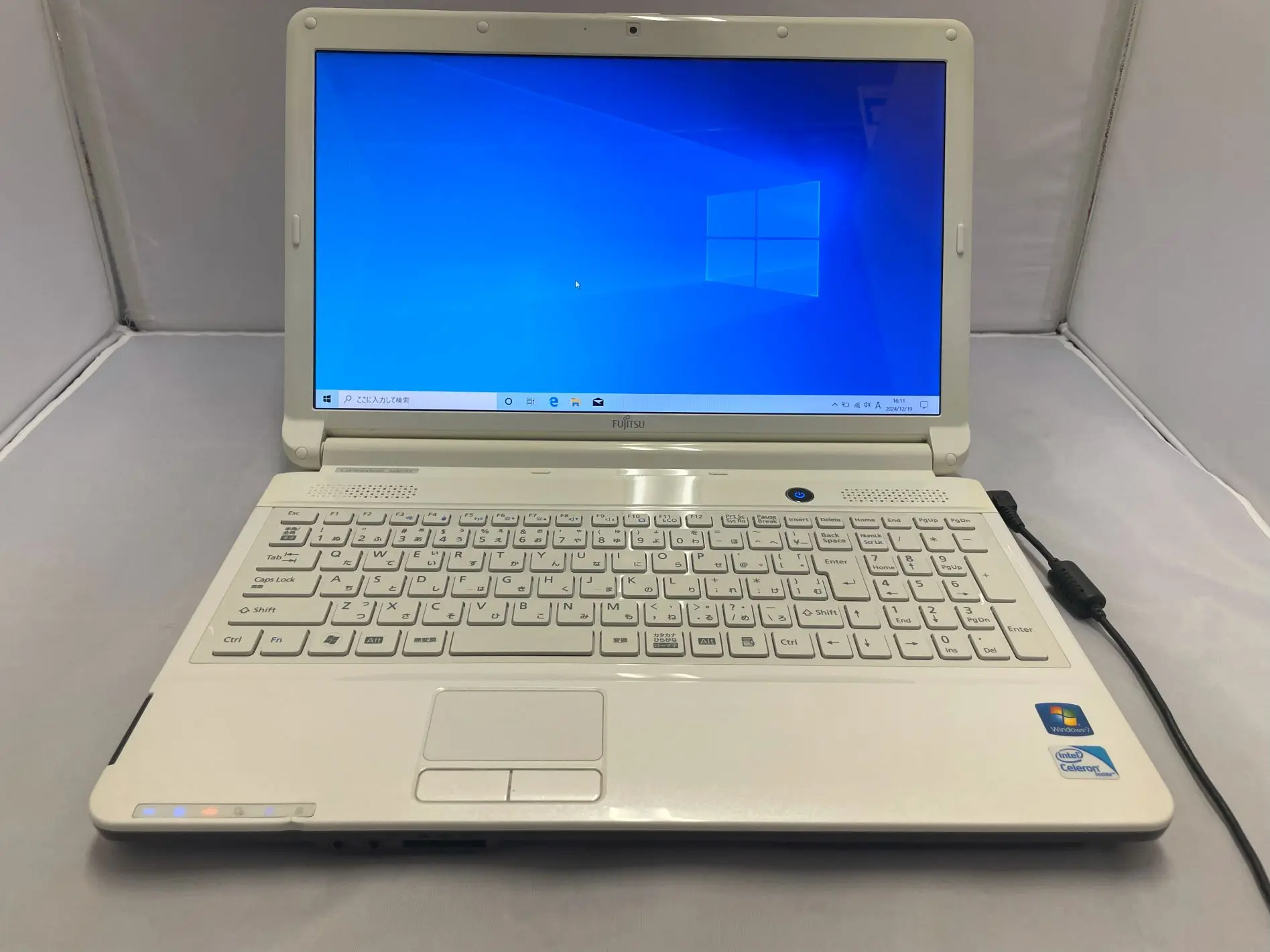 富士通 LIFEBOOK AH42/EY