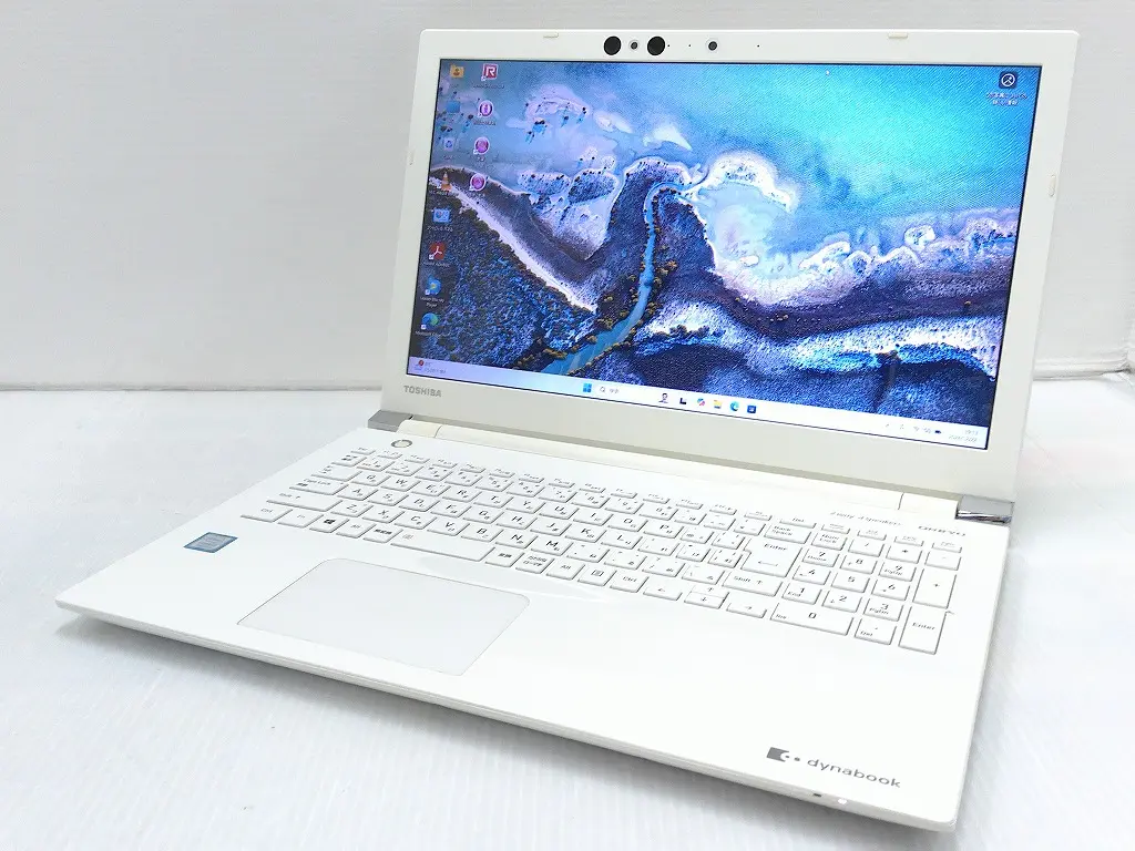 東芝 dynabook T75/GWS