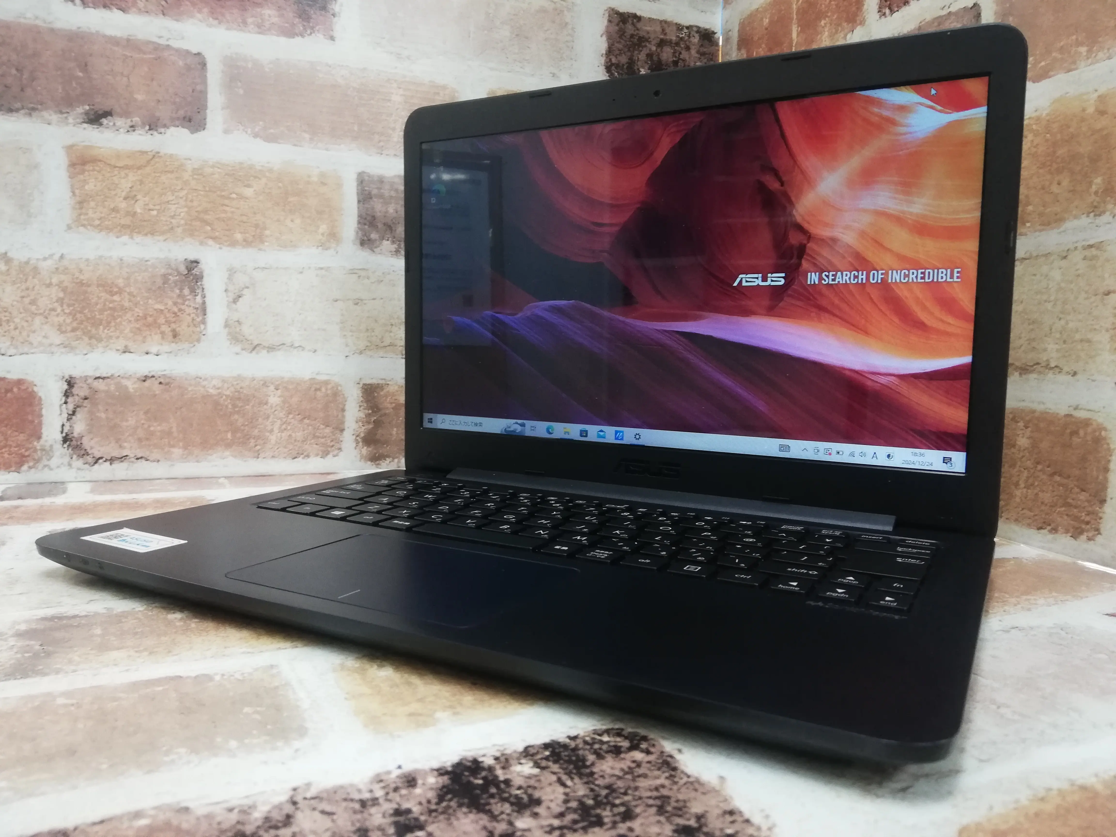 ASUS R417YA（訳あり）

