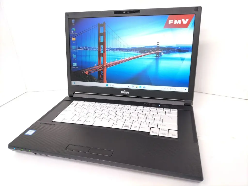 富士通 LIFEBOOK A579/B （第8世代CPU）