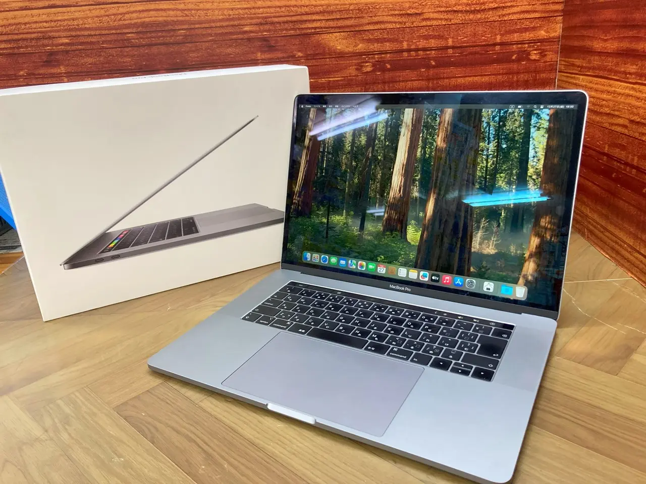 Apple MacBook Pro MR932J/A