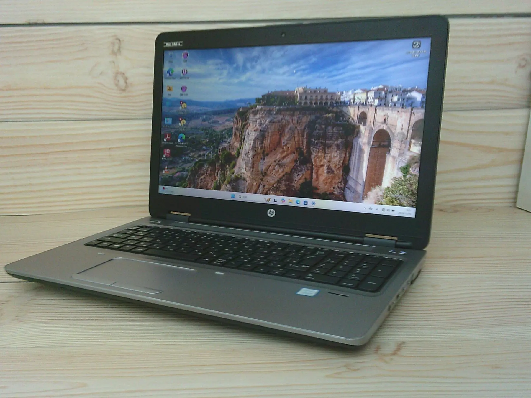 日本HP ProBook 650 G3