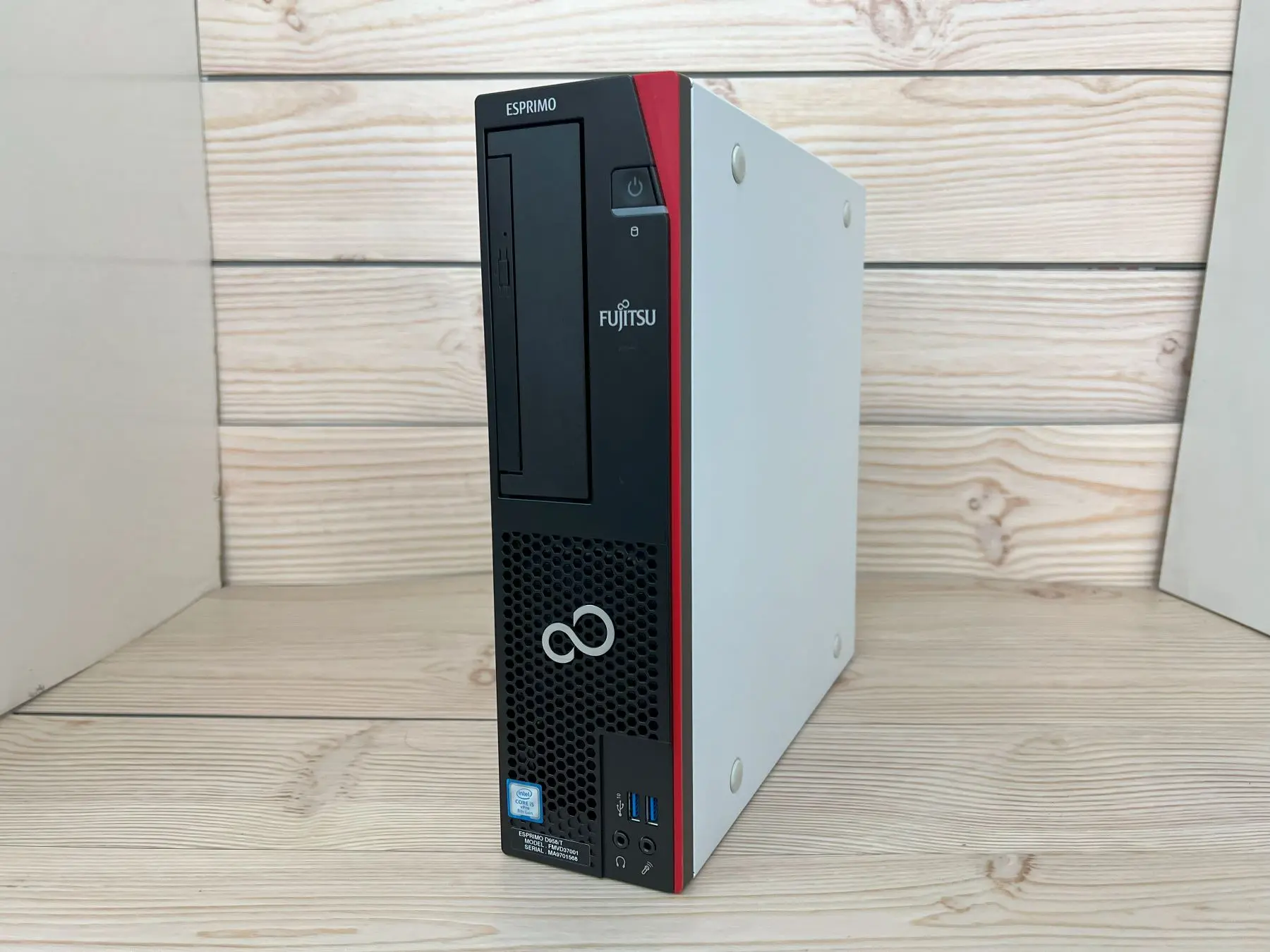 富士通 ESPRIMO D958/T