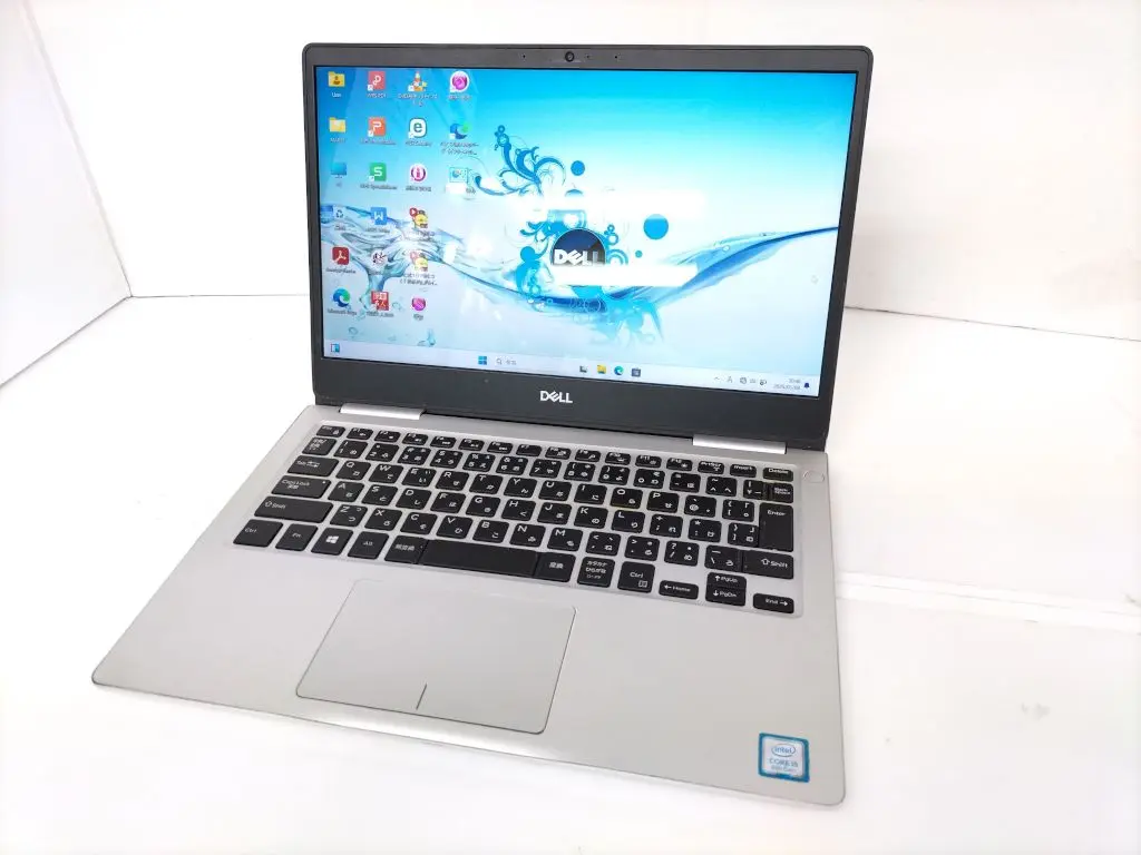 DELL inspiron 7380（第8世代CPU）