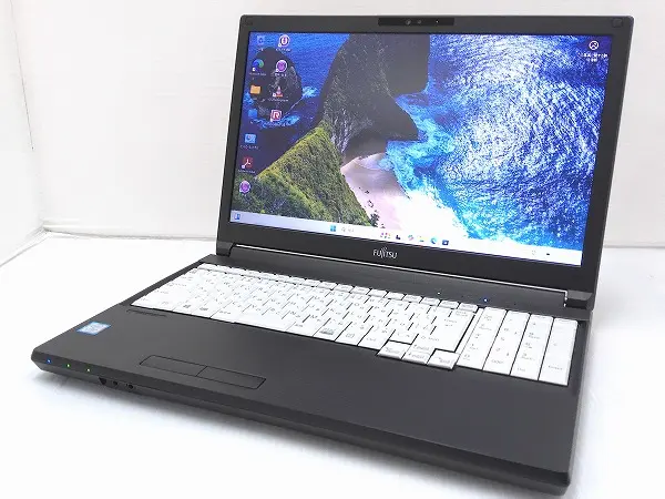 富士通 LIFEBOOK A579/BX