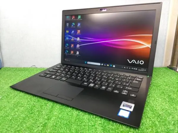 VAIO Pro PG VJPG11C11N（第8世代CPU）