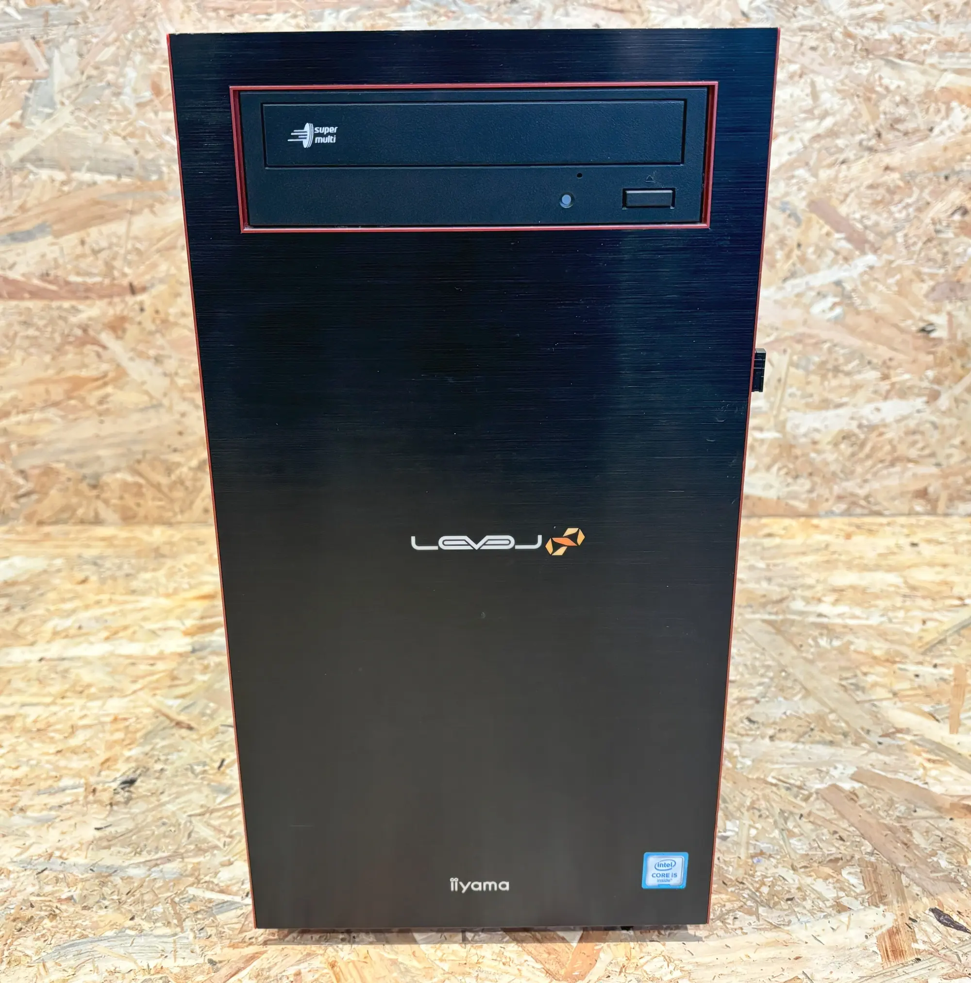 iiyama ILeDxi-M012-Ai5 （第6世代CPU）