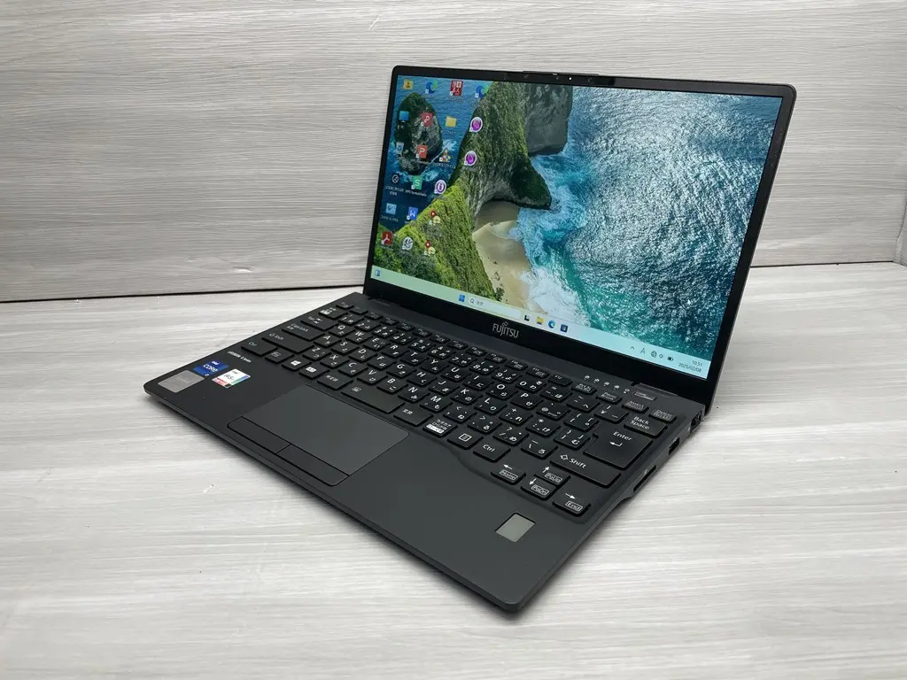 富士通 LIFEBOOK U9311/F