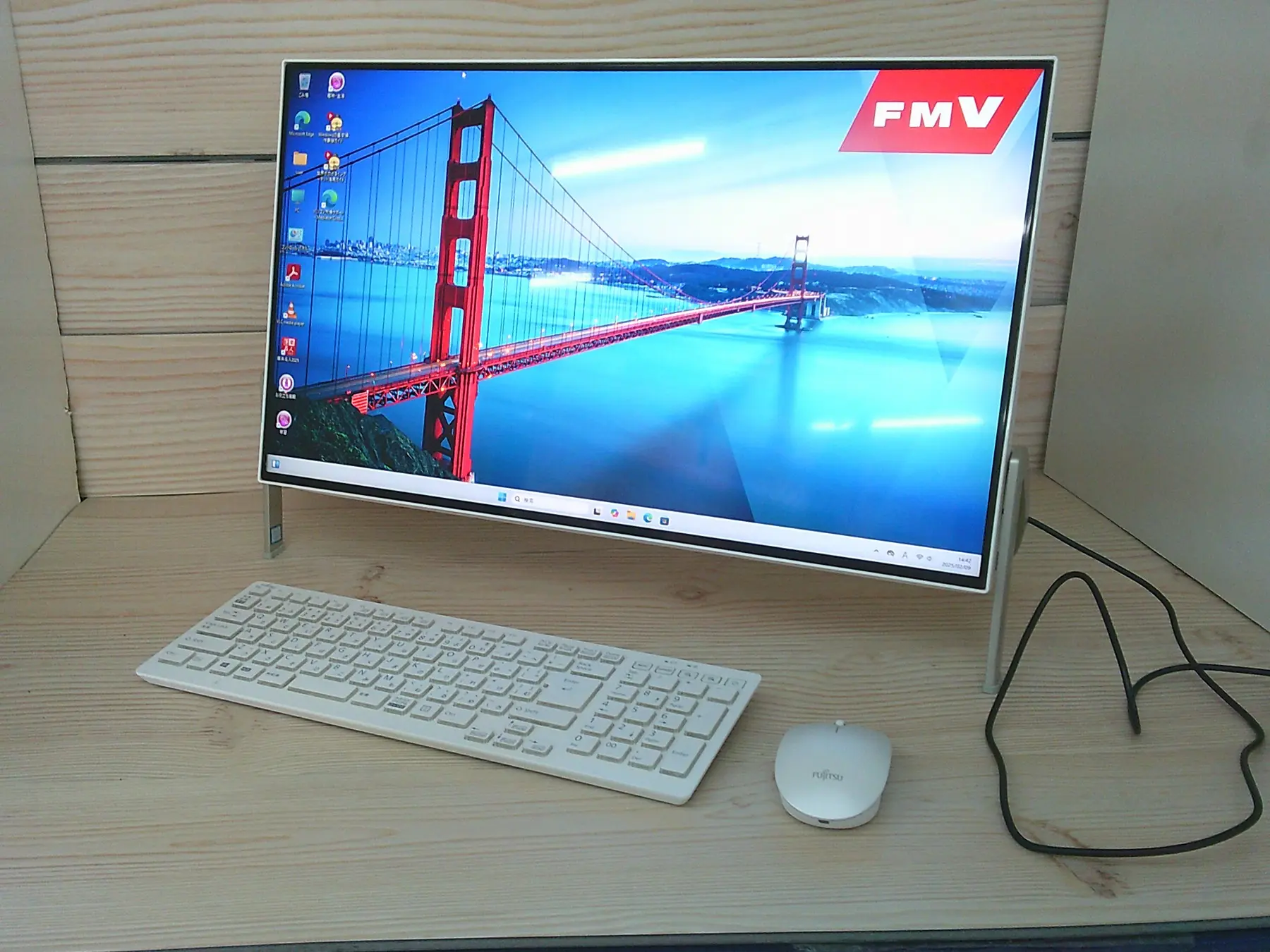 富士通 ESPRIMO WF1/C2