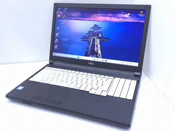 富士通 LIFEBOOK A579/A