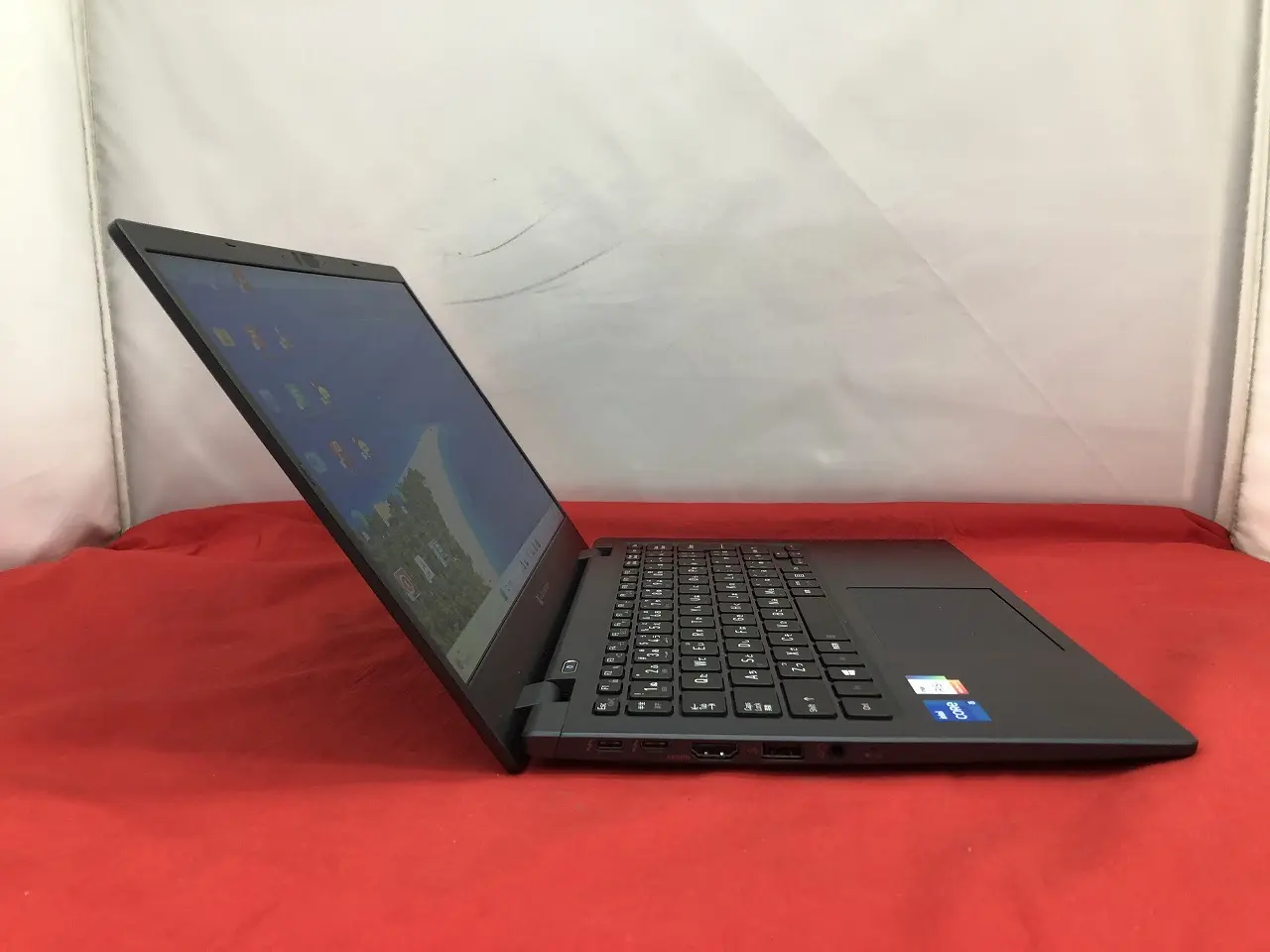 Dynabook dynabook G83/HS (Core i5 1135G7 2.4GHz/8GB/256GB