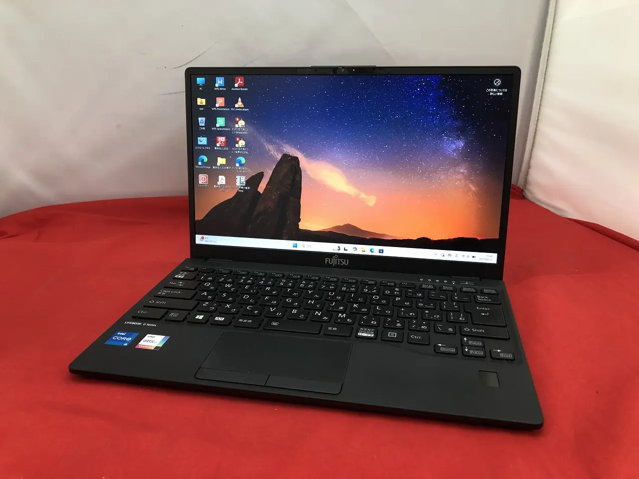 富士通 LIFEBOOK U9311/F（第11世代CPU）