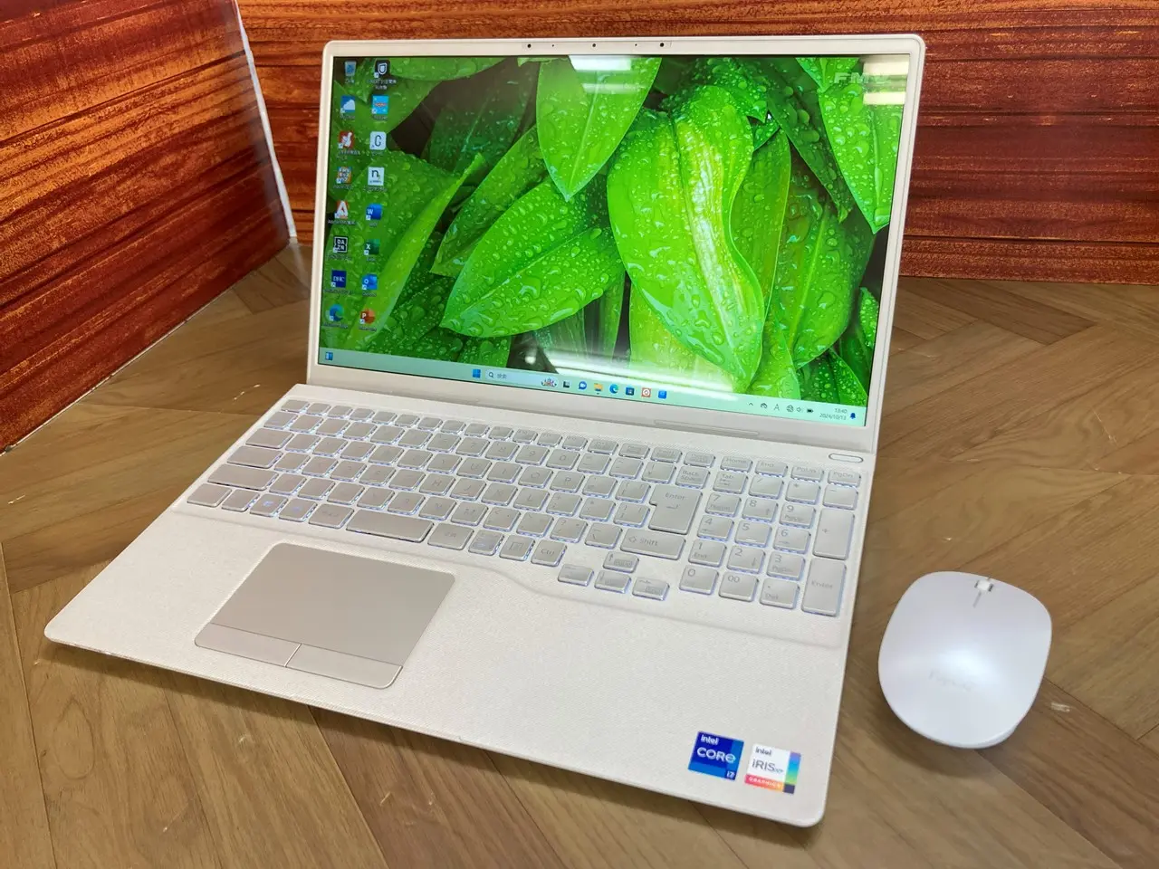 富士通 LIFEBOOK TH TH77/E3（第11世代CPU）