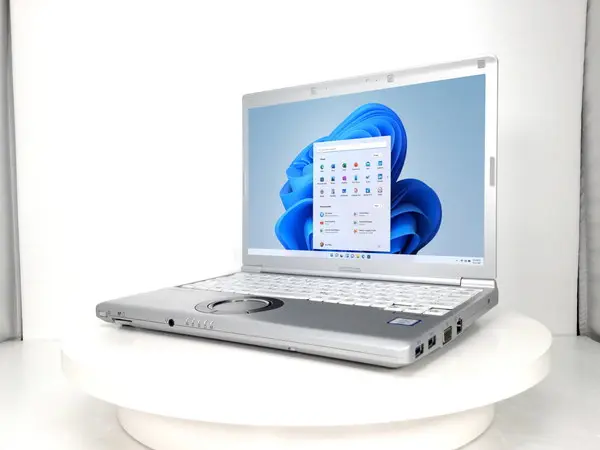 【SSD4TB／i7／16GB／使用20h】Let's note CF-SV8 SSD4TB／i7／16GB／使用20h】Let's note CF-SV8 Panasonic Let'sNote