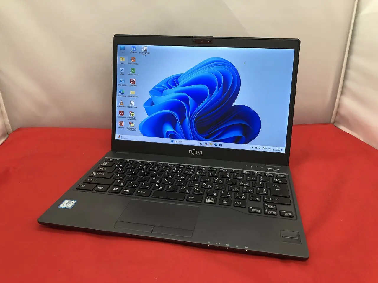 富士通 LIFEBOOK WU2/C2 （第8世代CPU）