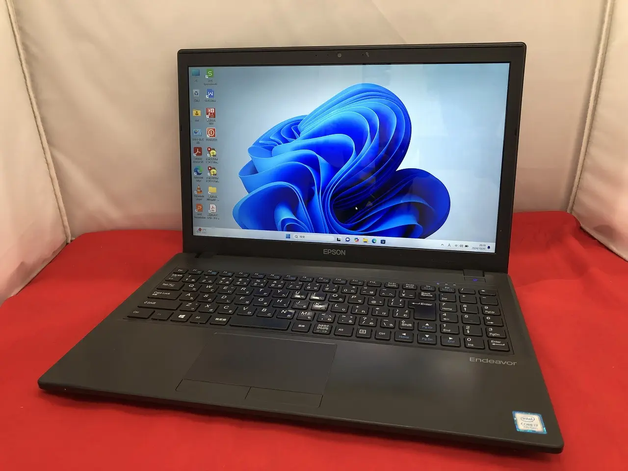 EPSON Endeavor N6100E（第7世代CPU）