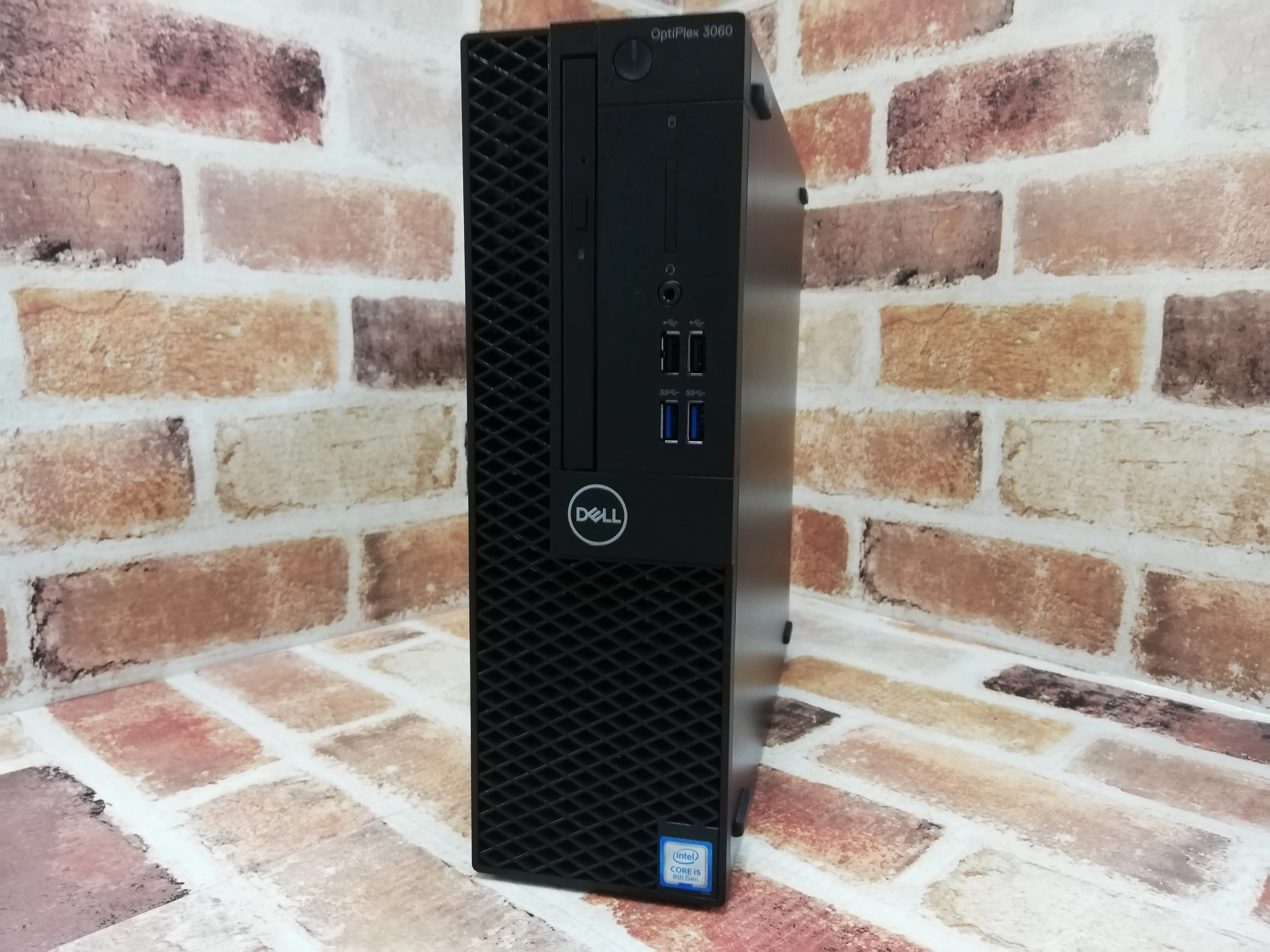 DELL OptiPlex 3060（第8世代CPU）