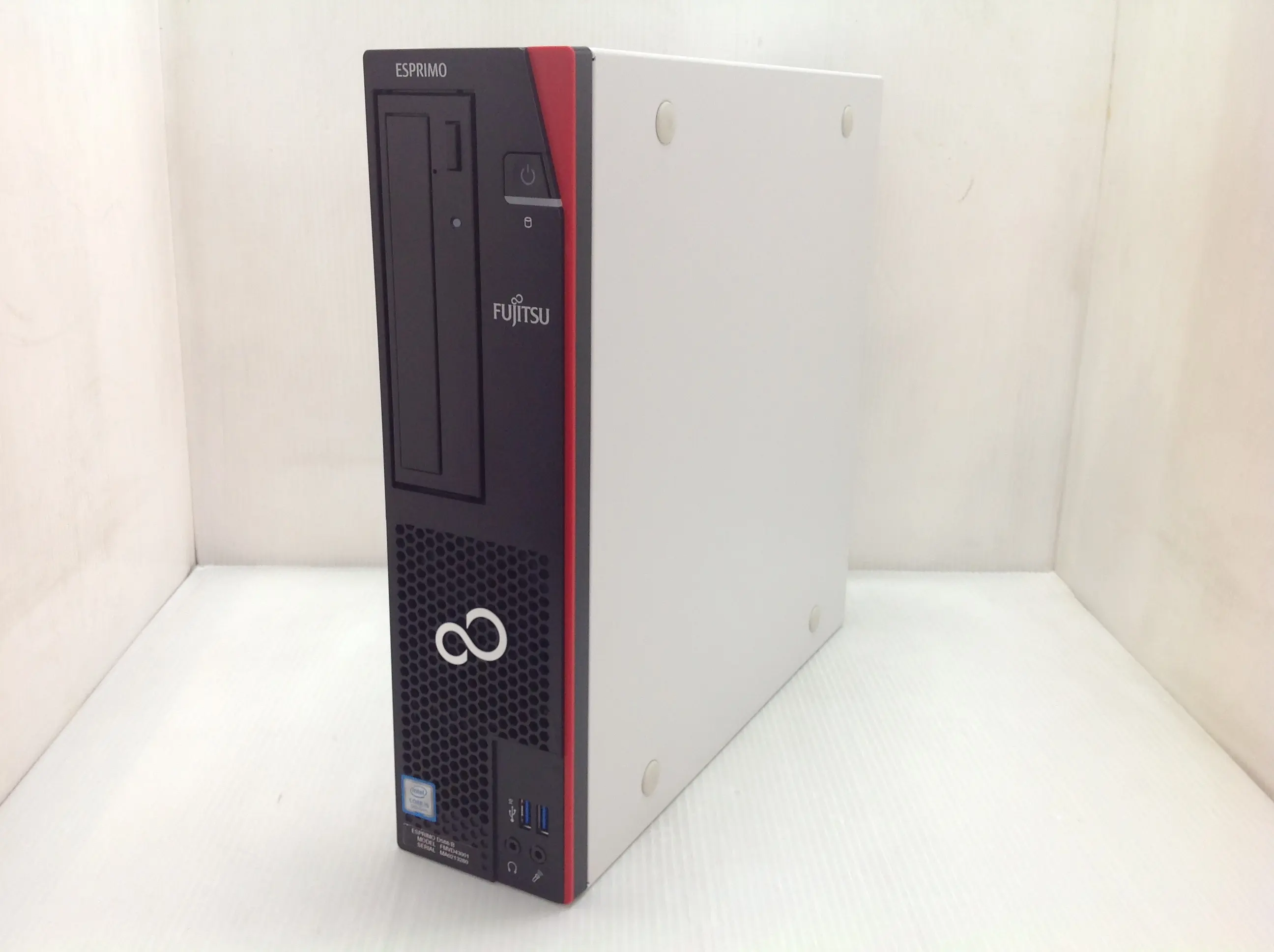 富士通 ESPRIMO D588/B Win11Pro・SSDモデル