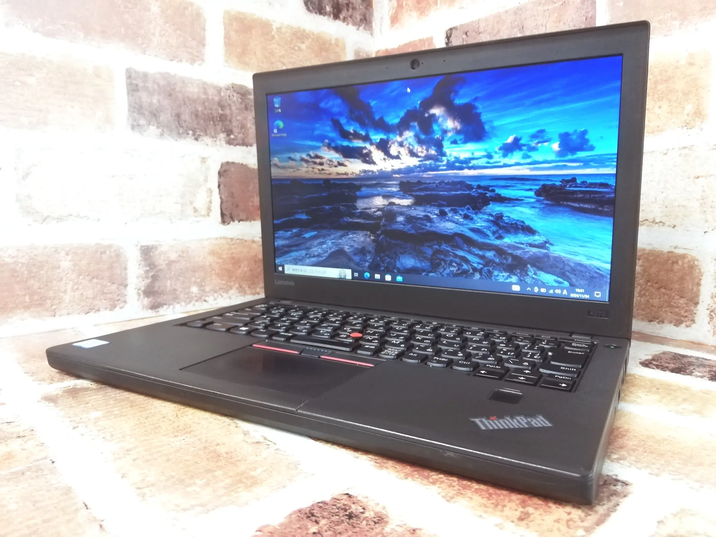 Lenovo　ThinkPad X270（第7世代CPU）