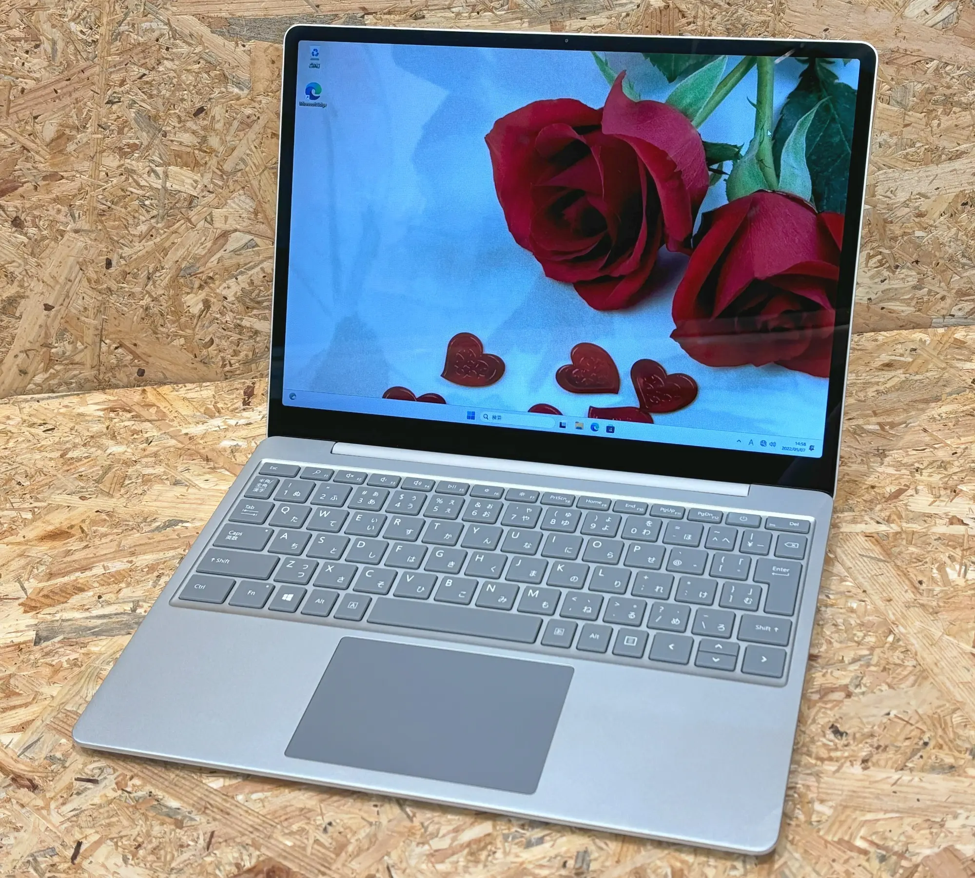 Microsoft Surface Laptop Go（第10世代CPU）