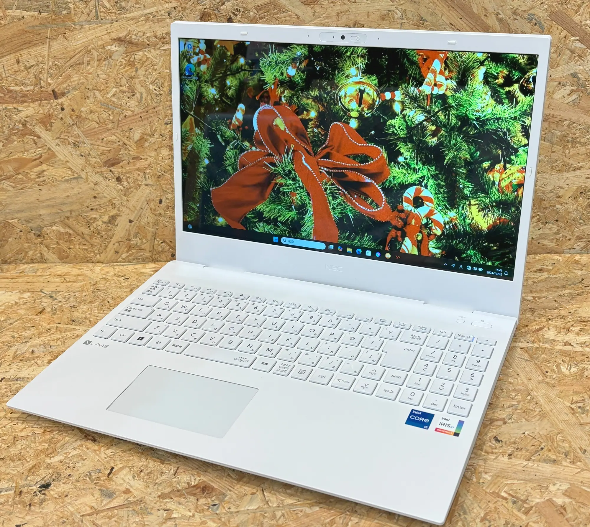 NEC LAVIE Direct　N15（第12世代CPU）