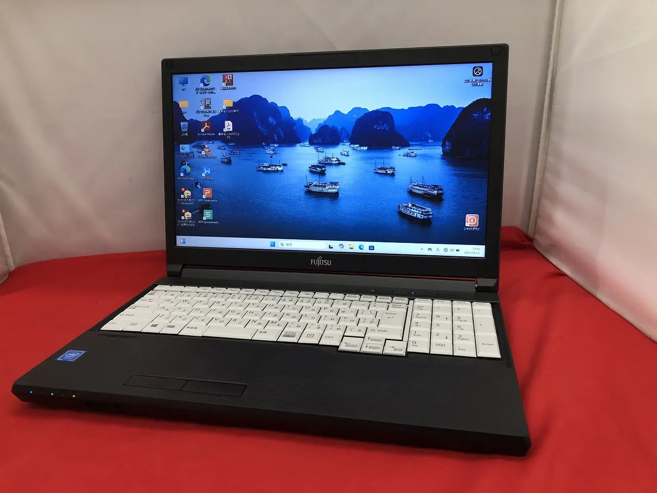 富士通 LIFEBOOK A579/A(第8世代CPU)