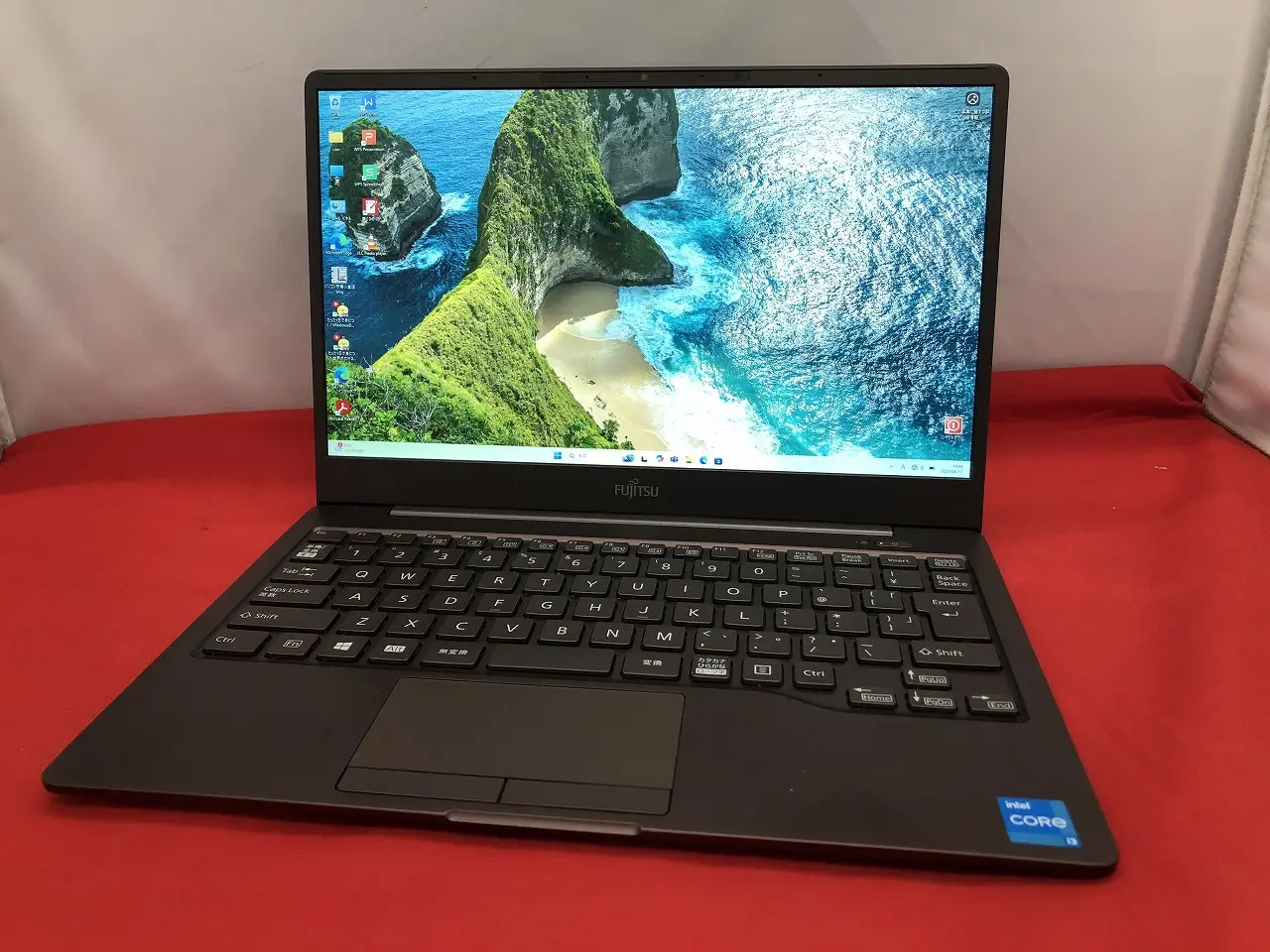 富士通 LIFEBOOK CH55/F3（第11世代CPU）