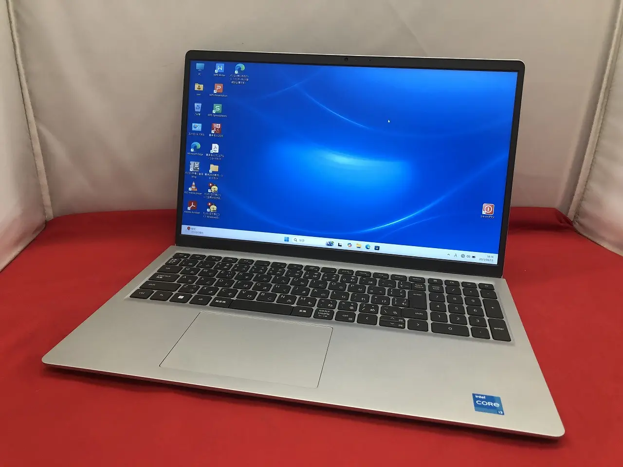 DELL Inspiron 15 3520（第12世代CPU）