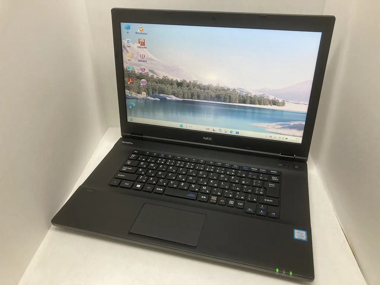 NEC PC-VKT16X-2（第8世代Corei5）